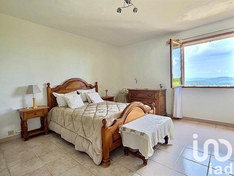 Maison - 134 m² - 4 pièces