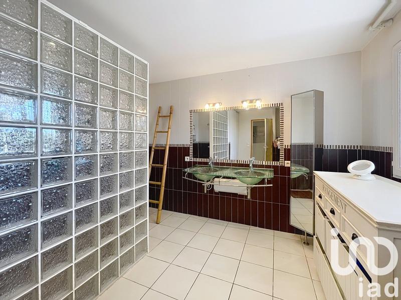 Maison - 162 m² - 5 pièces