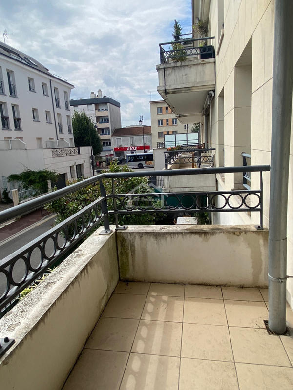 Appartement - 94 m² - 4 pièces