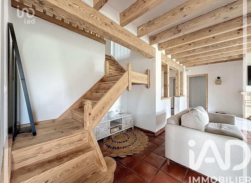 Maison - 177 m² - 8 pièces