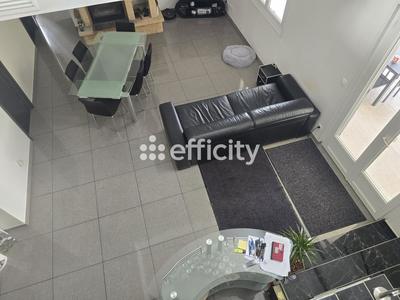 Maison - 166 m² - 5 pièces