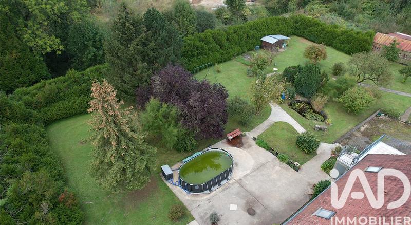 Maison - 181 m² - 8 pièces