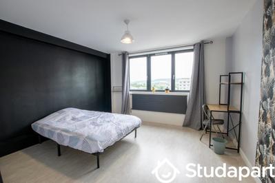 Chambre - 15 m² - 1 pièce