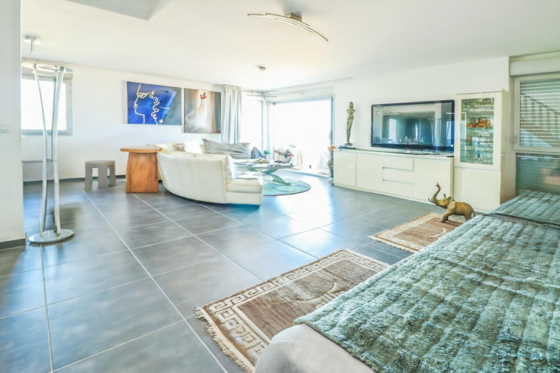 Appartement - 105 m² - 3 pièces