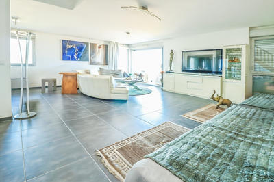 Appartement - 105 m² - 3 pièces