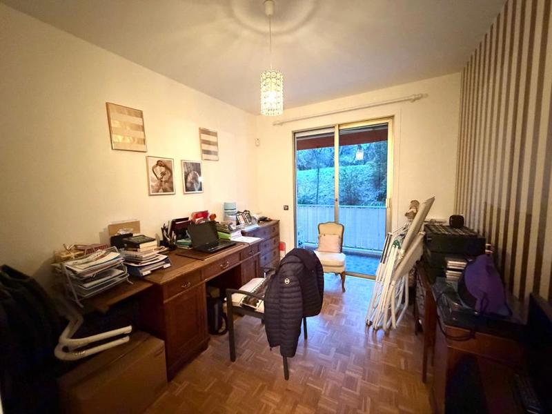 Appartement - 95 m² - 4 pièces