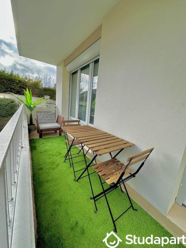 Chambre - 14 m² - 1 pièce