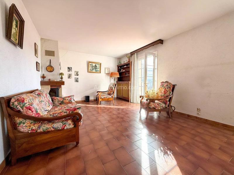 Maison - 179 m² - 6 pièces