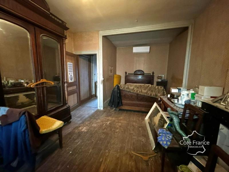 Immeuble - 186 m² - 10 pièces