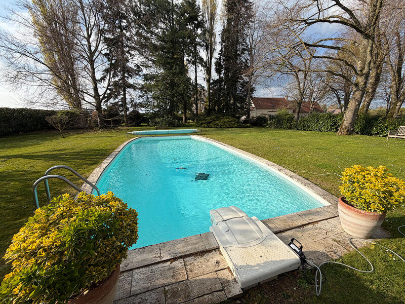 Maison - 188 m² - 6 pièces