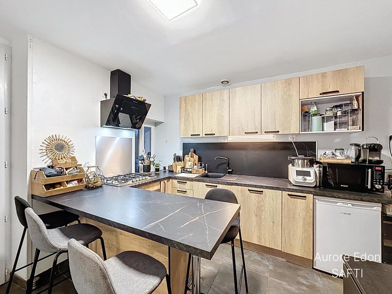 Maison - 70 m² - 5 pièces