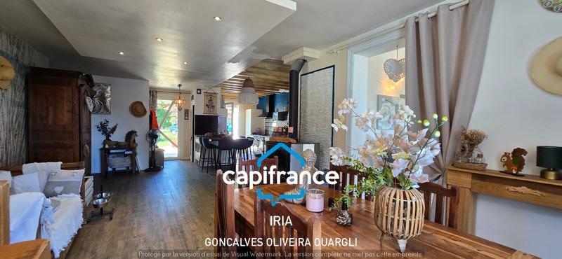 Maison - 200 m² - 6 pièces