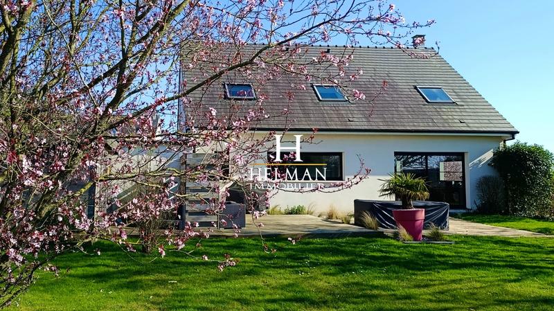 Maison - 167 m² - 6 pièces