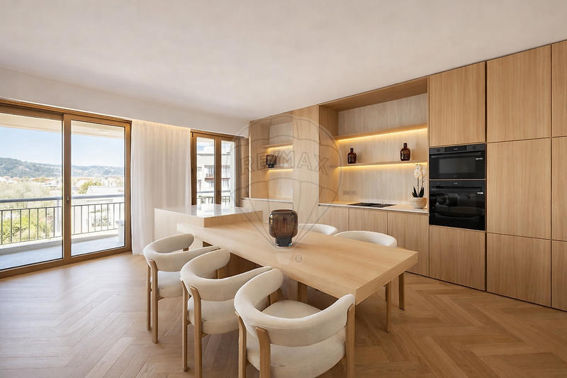 Appartement - 74 m² - 3 pièces