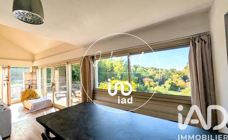 Maison - 200 m² - 7 pièces