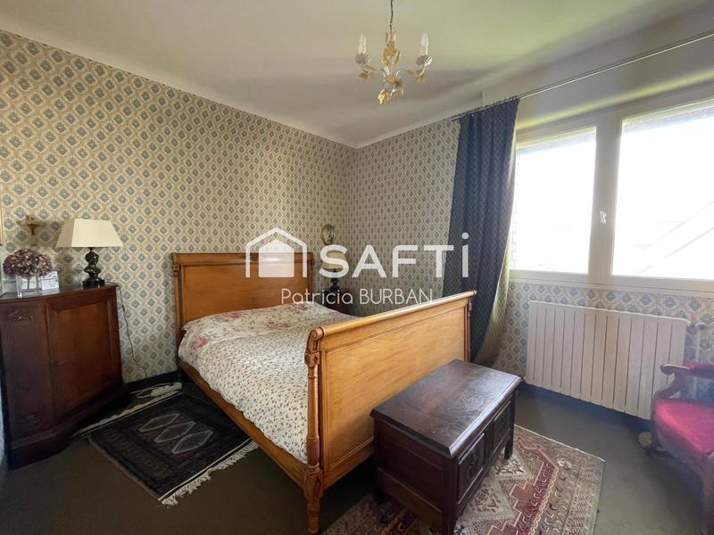 Maison - 177 m² - 7 pièces