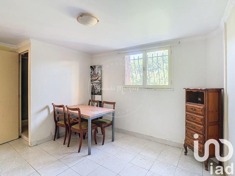 Maison - 200 m² - 8 pièces