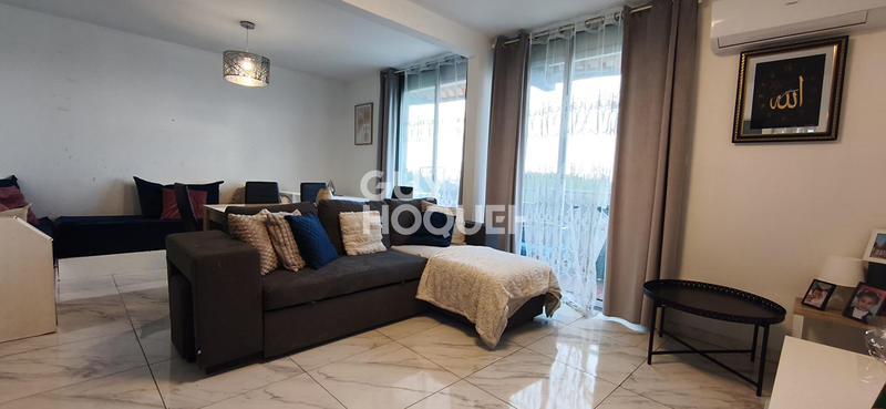 Appartement - 95 m² - 5 pièces