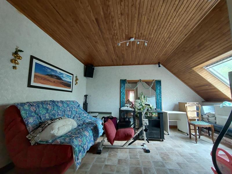 Maison - 146 m² - 7 pièces