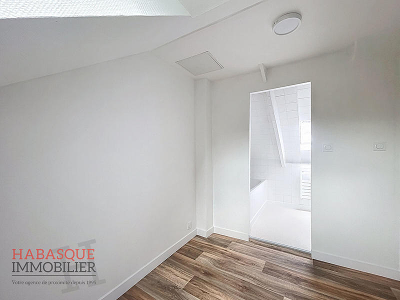 Appartement - 18 m² - 2 pièces