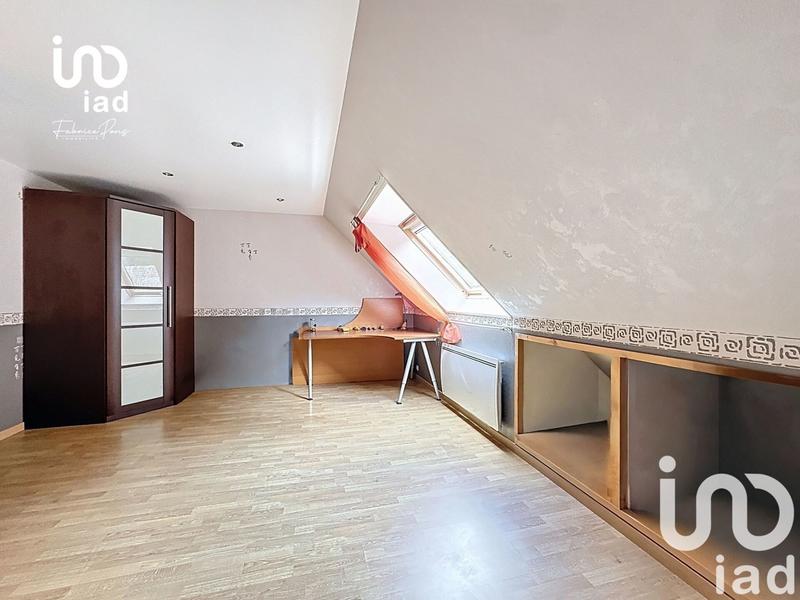 Maison - 137 m² - 6 pièces