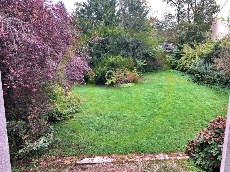 Corps de ferme - 190 m² - 9 pièces