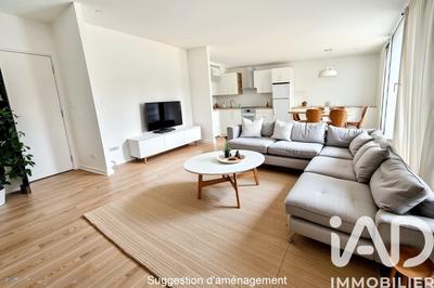 Maison - 93 m² - 4 pièces