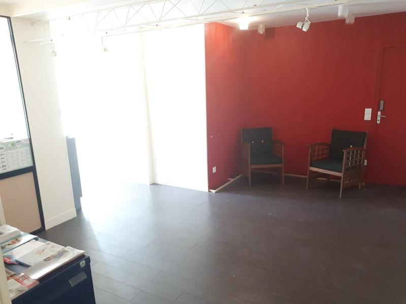 Bureau - 30 m² - 2 pièces