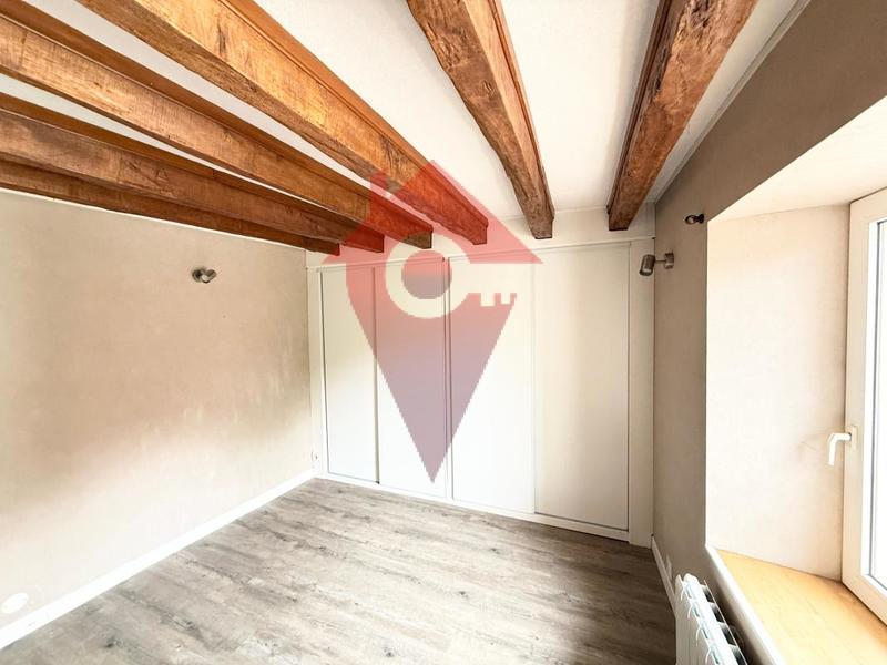 Appartement - 97 m² - 5 pièces