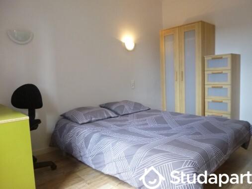 Chambre - 12 m² - 1 pièce