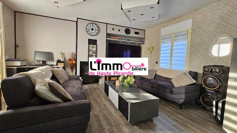 Maison traditionnelle - 143 m² - 5 pièces