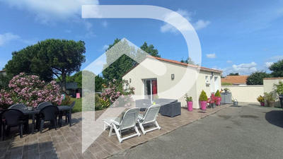 Maison - 150 m² - 5 pièces