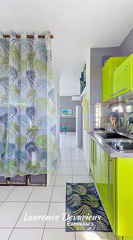 Studio - 30 m² - 1 pièce