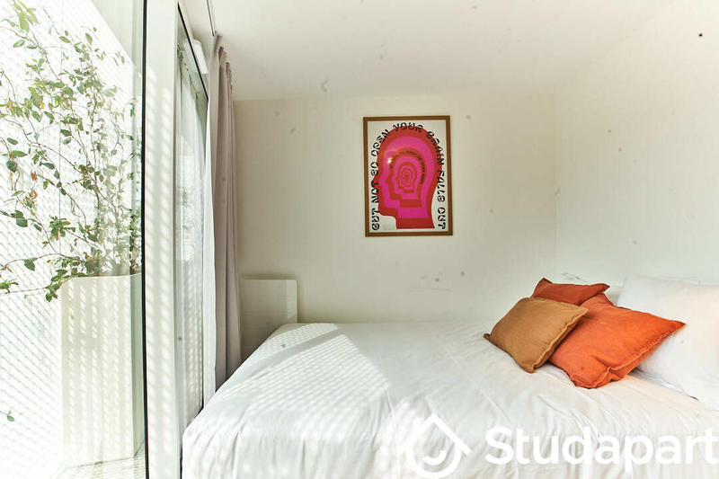 Chambre - 14 m² - 1 pièce