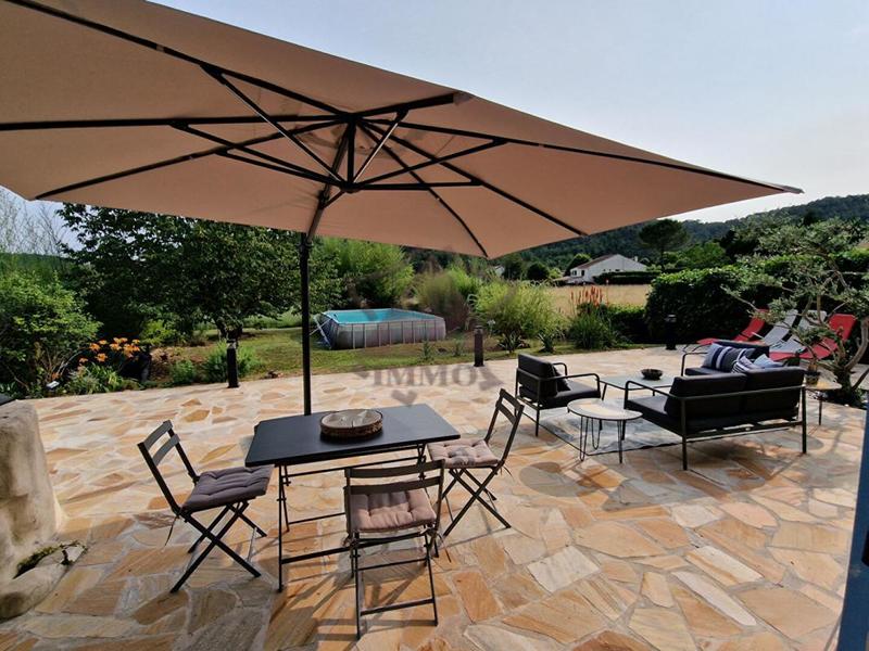 Maison en pierre - 110 m² - 5 pièces