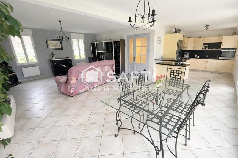 Maison - 186 m² - 5 pièces