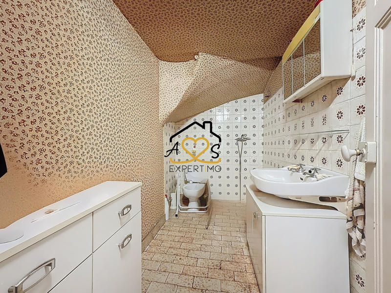 Maison - 143 m² - 7 pièces