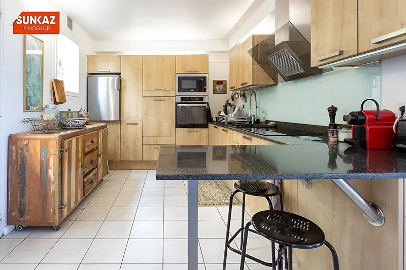 Maison - 176 m² - 6 pièces