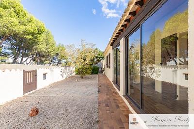 Villa - 136 m² - 6 pièces