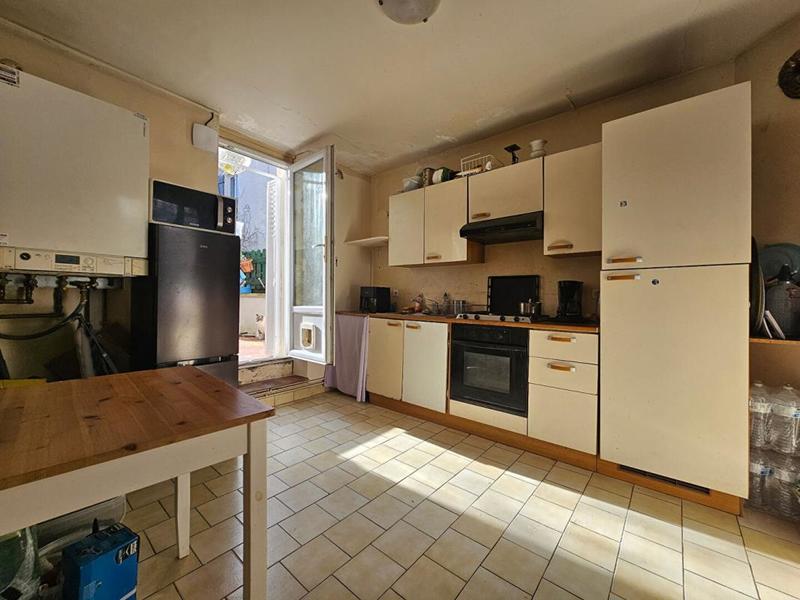 Maison - 95 m² - 5 pièces