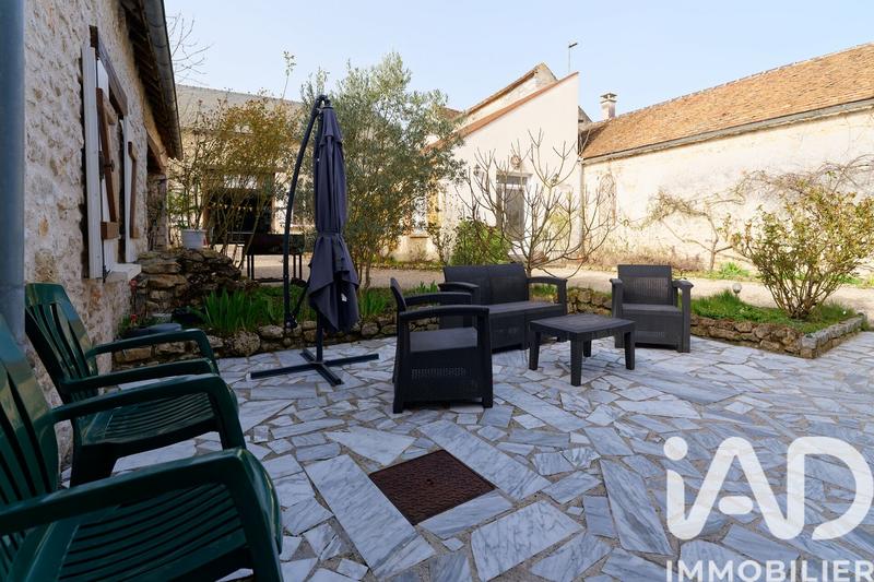 Maison de village - 189 m² - 6 pièces