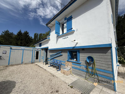 Maison - 130 m² - 3 pièces