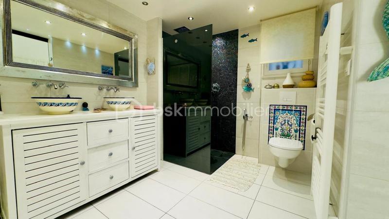 Villa - 135 m² - 4 pièces