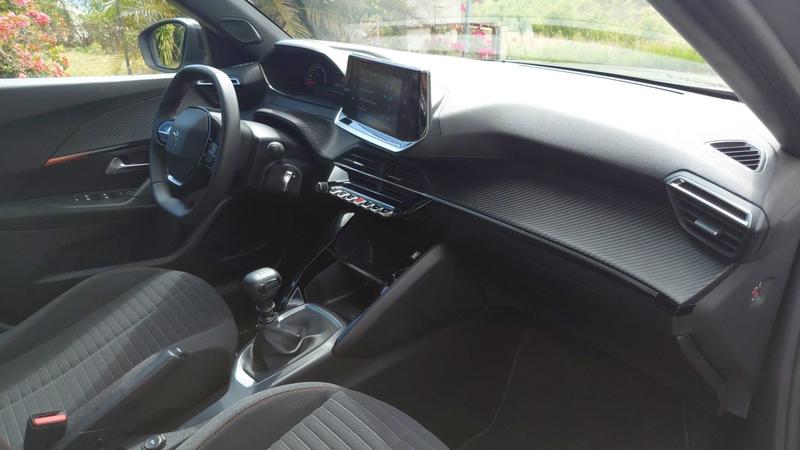 Peugeot 2008 1.2 PureTech 100 Active Pack - Entretien constructeur