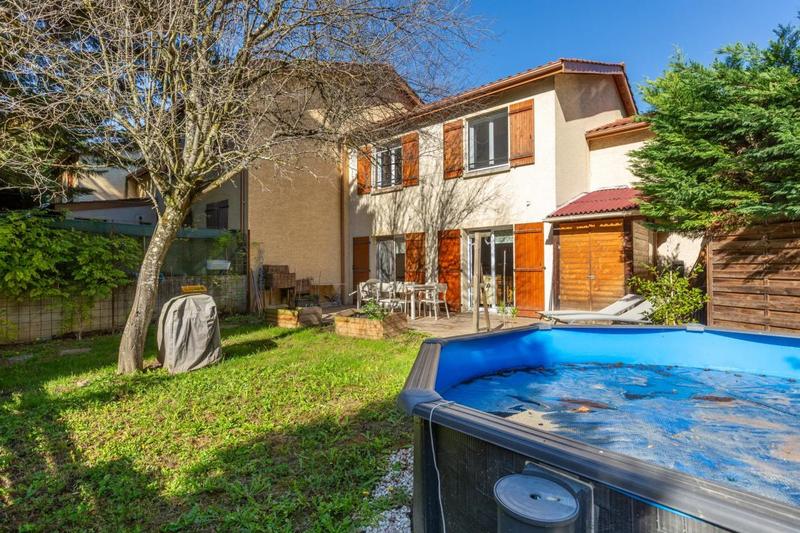 Maison - 155 m² - 6 pièces