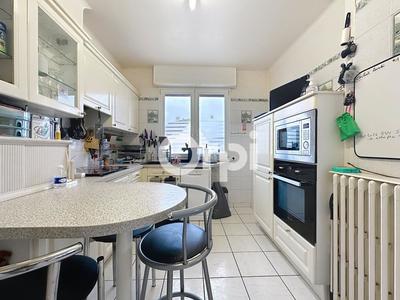 Maison - 83 m² - 3 pièces