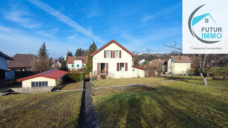 Maison - 104 m² - 5 pièces