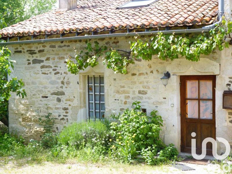 Maison - 630 m² - 20 pièces