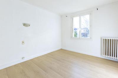 Maison - 107 m² - 6 pièces