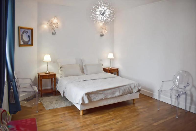 Maison - 130 m² - 10 pièces